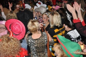 2013-02-07 20-45-26 Lokomotive Weiberfastnacht